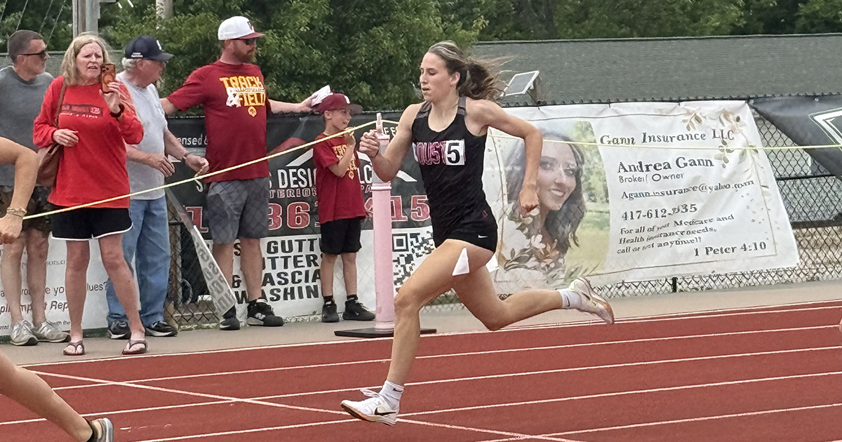 Five HHS girls advance to state track meet in eight events