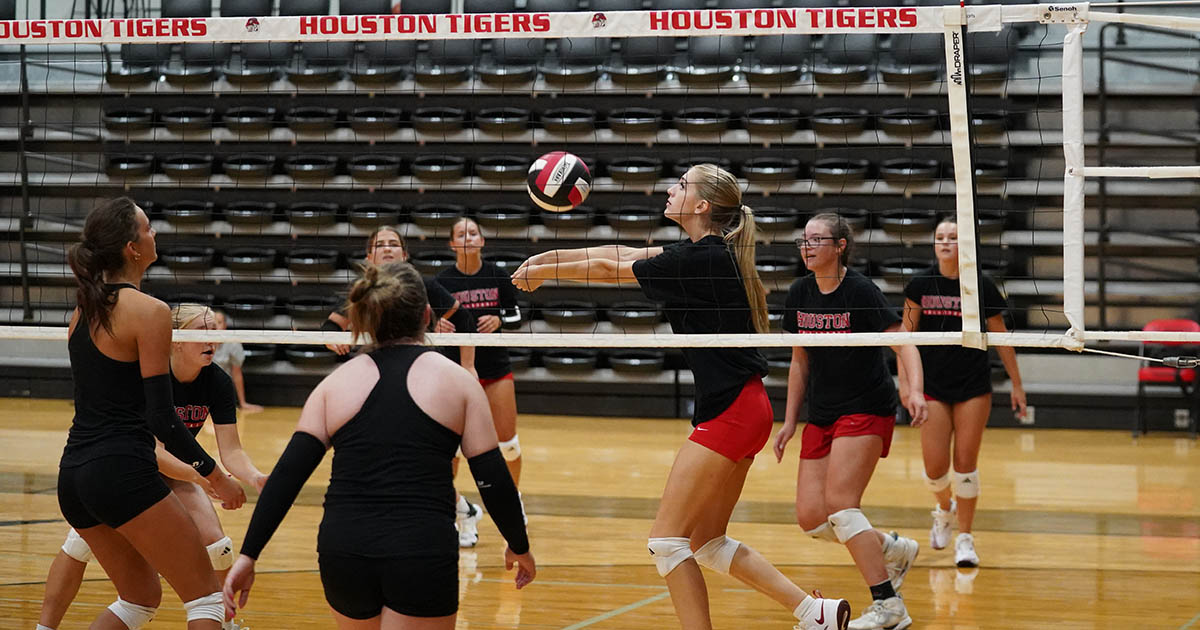 PHOTOS: HHS summer volleyball